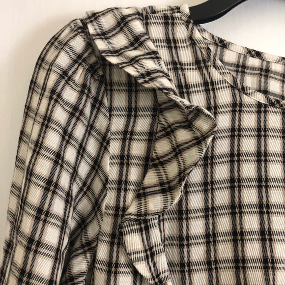 Women’s NWT LOFT Plaid Blouse Size Small - Picture 5 of 8